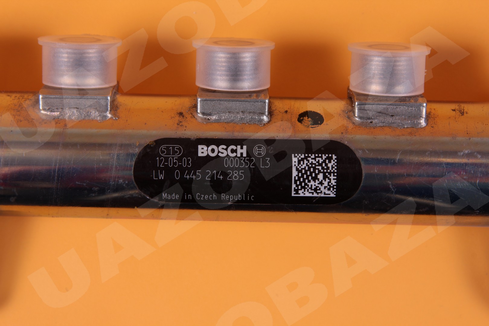 Рампа топливная (дв. ЗМЗ-51432) в сборе с датчиком давления топлива "Bosch"